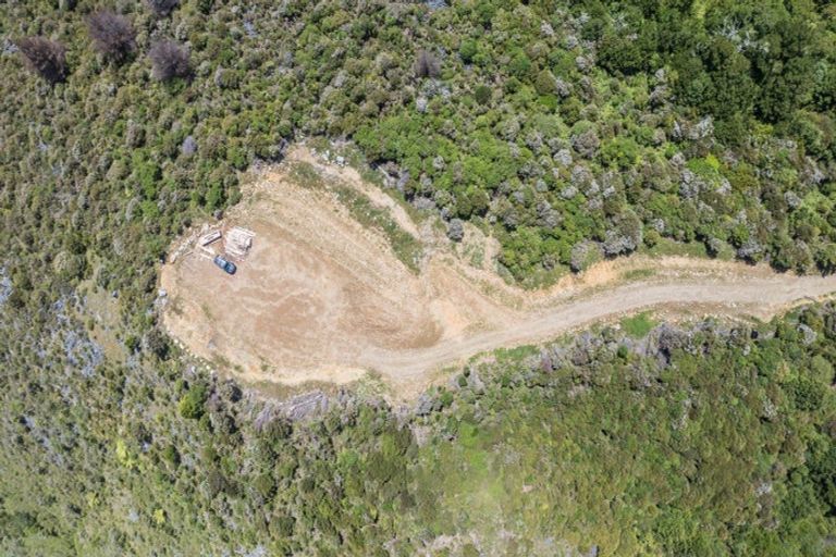 Photo of property in 744 Rameka Creek Road, East Takaka, Takaka, 7183