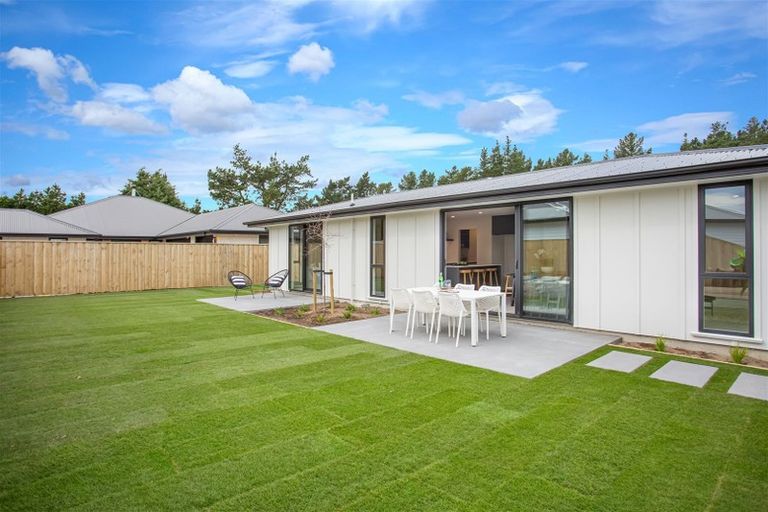 Photo of property in 6 Classic Lane, Rolleston, 7614