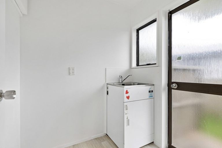 Photo of property in 95b Oakfield Crescent, Pukete, Hamilton, 3200