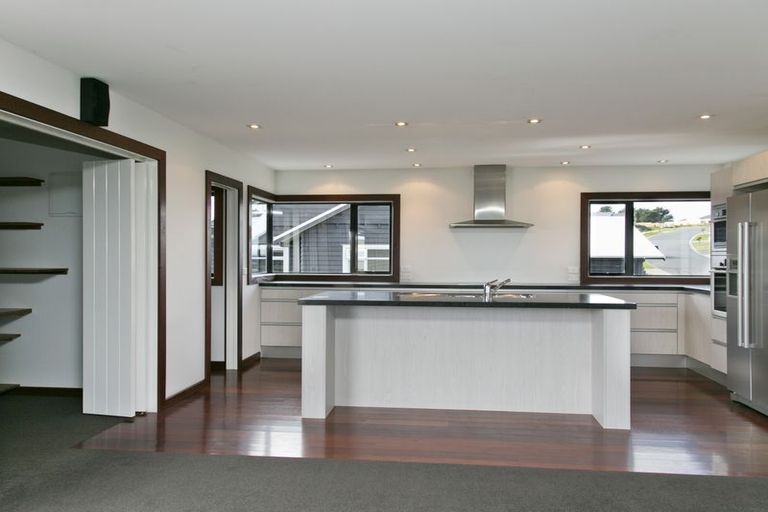 Photo of property in 7 Coprosma Crescent, Waipahihi, Taupo, 3330