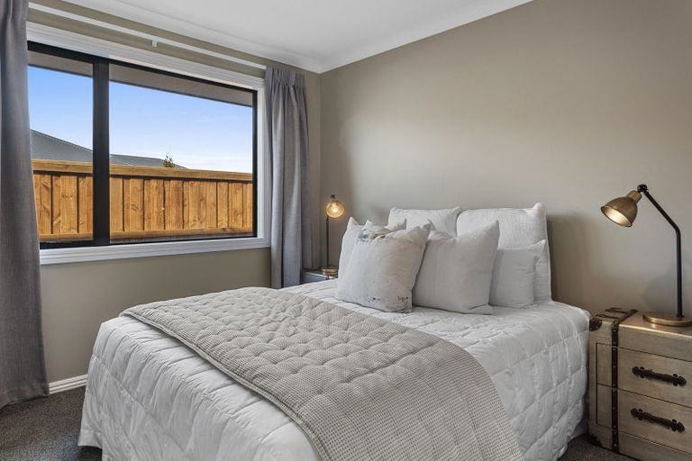 Photo of property in 64 Watkins Drive, Rangiora, 7400