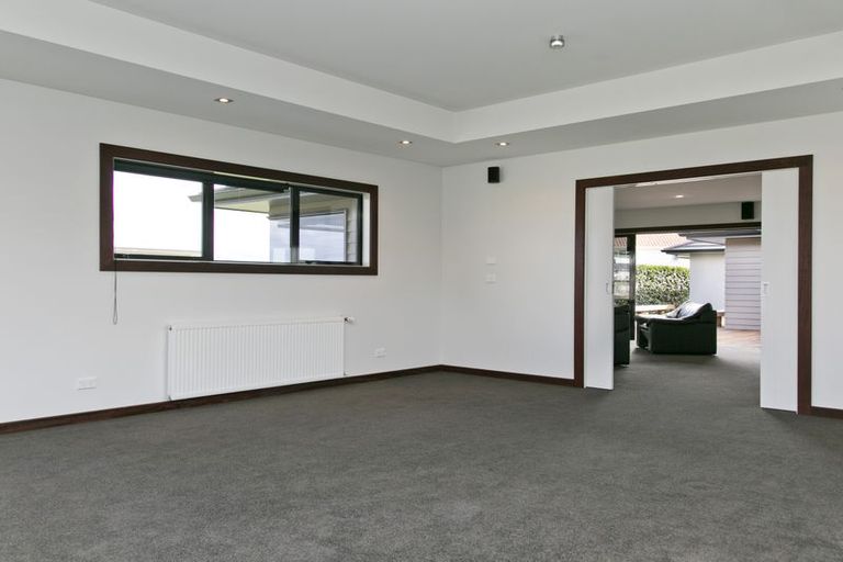 Photo of property in 7 Coprosma Crescent, Waipahihi, Taupo, 3330