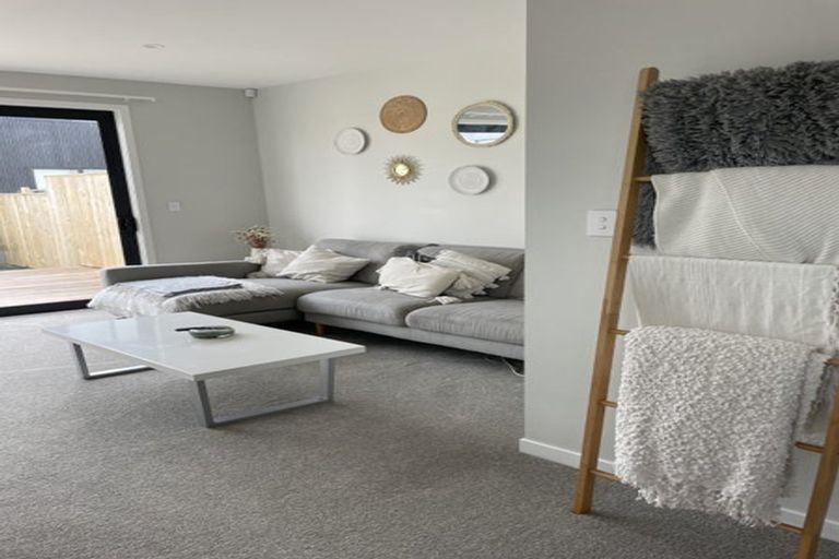 Photo of property in 2a Treloar Crescent, Hobsonville, Auckland, 0616