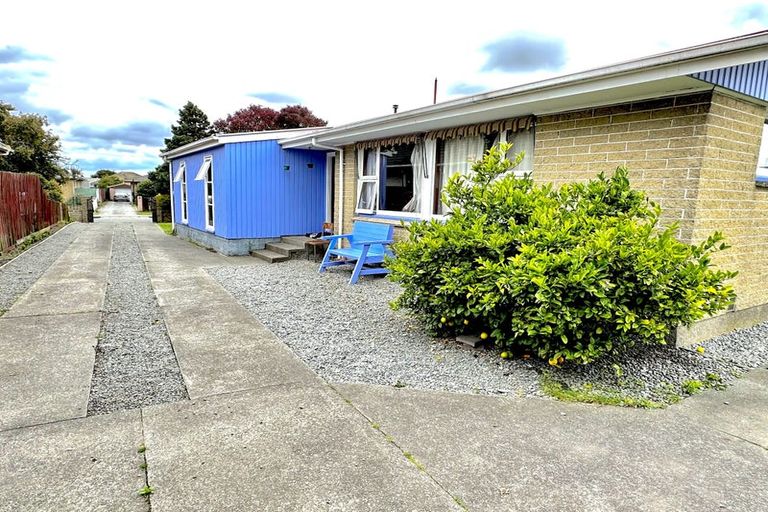 Photo of property in 7 Glenora Place, Hornby, Christchurch, 8042