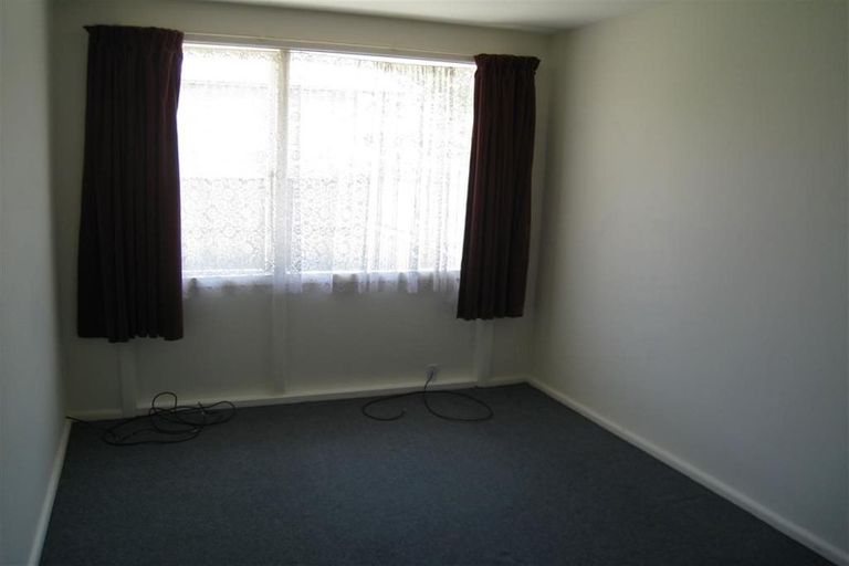 Photo of property in 2/38 North Avon Road, Richmond, Christchurch, 8013