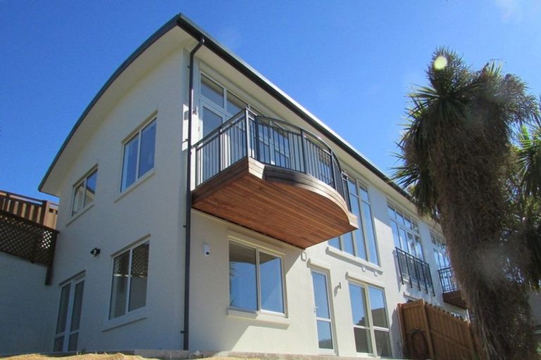 Photo of property in 4e Harmans Road, Lyttelton, 8082