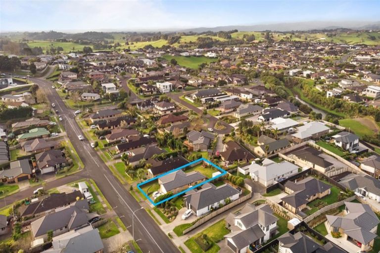 Photo of property in 97 Valley Road, Pukekohe, 2120