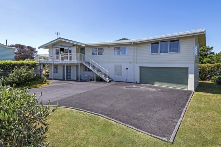 Photo of property in 19 Lynton Road, Bucklands Beach, Auckland, 2012