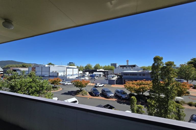 Photo of property in 10/1221 Hinemaru Street, Rotorua, 3010