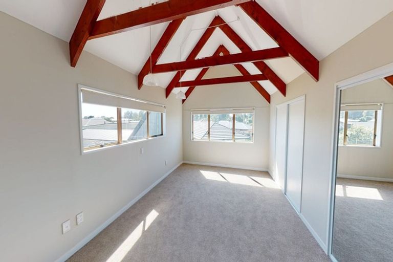 Photo of property in 8 Essex Place, Springvale, Whanganui, 4501