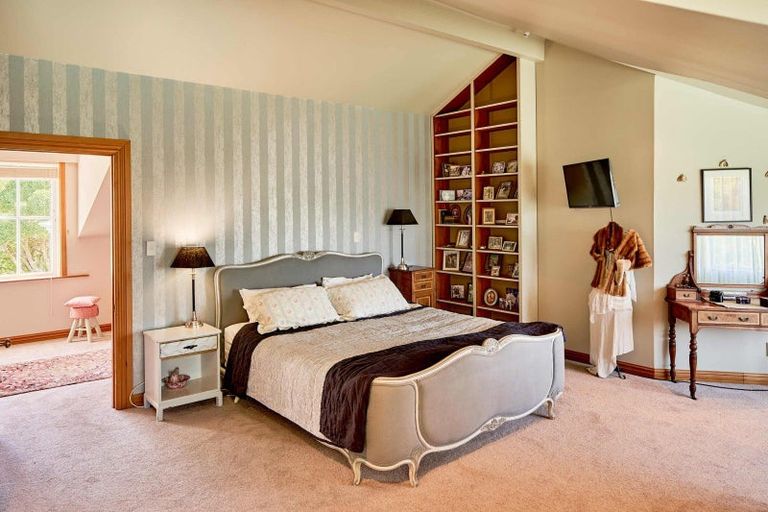 Photo of property in 8 Maungahina Road, Te Ore Ore, Masterton, 5886