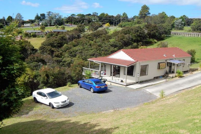 Photo of property in 9 Ash Grove Circle, Haruru, 0204