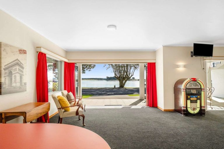 Photo of property in 13 Muriwai Drive, Whakatane, 3120