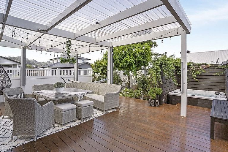 Photo of property in 43 Ocean Breeze Drive, Waihi Beach, 3611