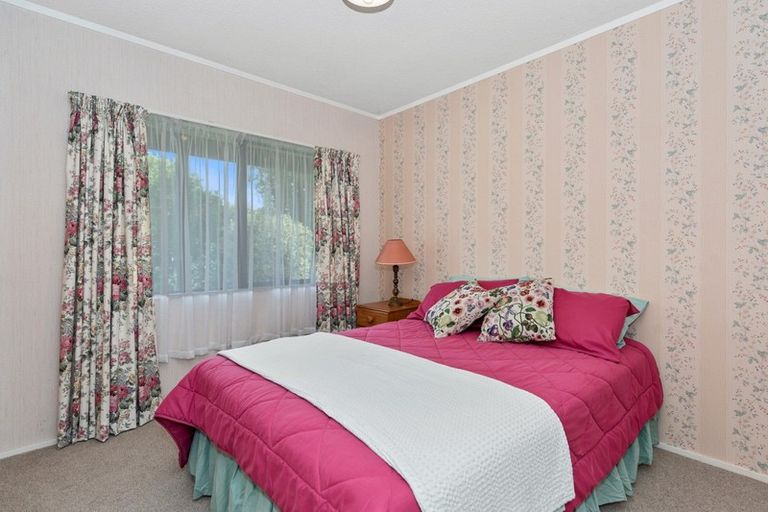 Photo of property in 19 Rigter Place, Enderley, Hamilton, 3214