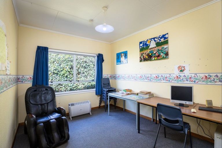 Photo of property in 429 Devon Street West, Lynmouth, New Plymouth, 4310