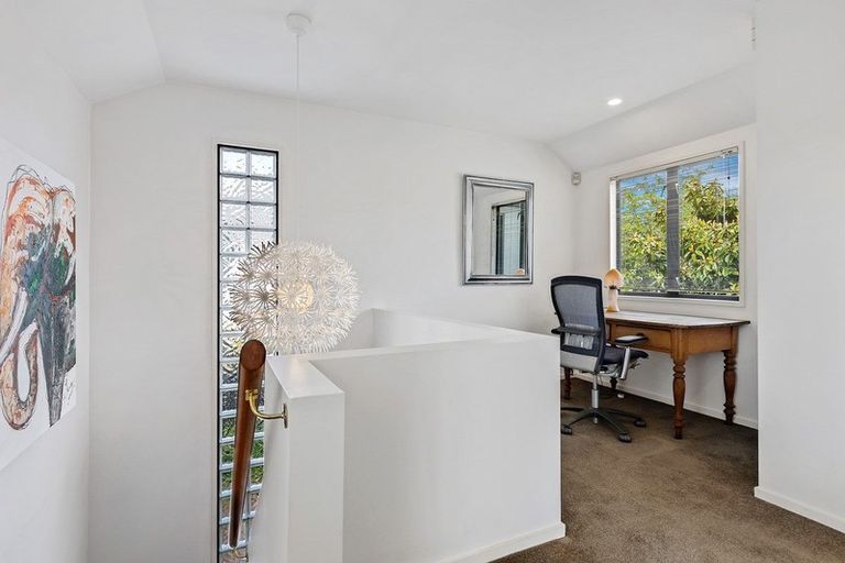 Photo of property in 2/16 Hanover Place, Ilam, Christchurch, 8041