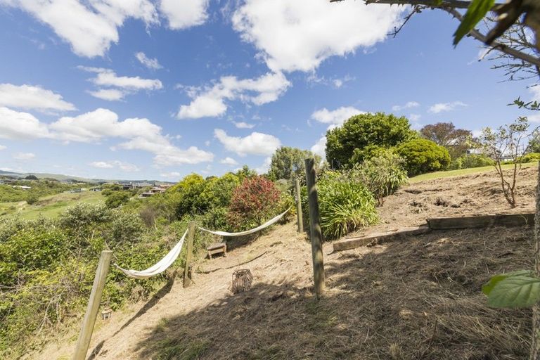 Photo of property in 31 Ruapehu Drive, Fitzherbert, Palmerston North, 4410