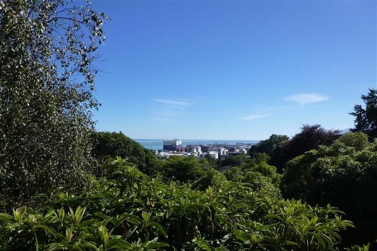 Photo of property in 44 Russell Street, Stepneyville, Nelson, 7010