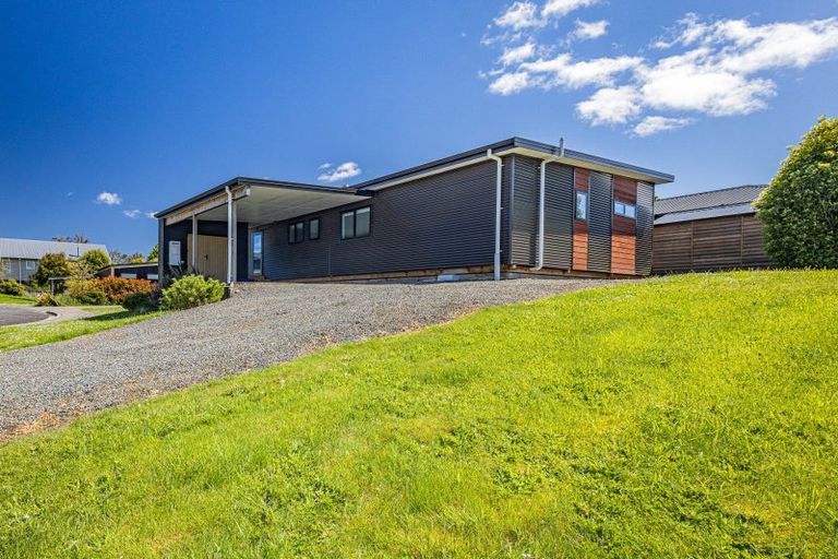 Photo of property in 14 Kowhai Heights, Ohakune, 4625