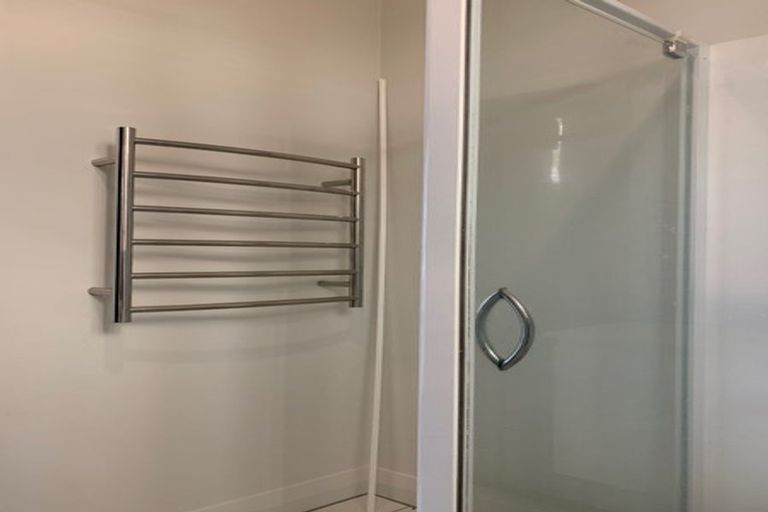 Photo of property in 118 Austin Street, Mount Victoria, Wellington, 6011