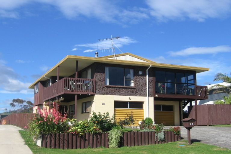 Photo of property in 25 Mayor View Terrace, Waihi Beach, 3611