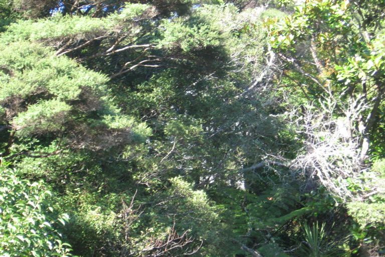 Photo of property in 18 Phillip Avenue, Glen Eden, Auckland, 0602