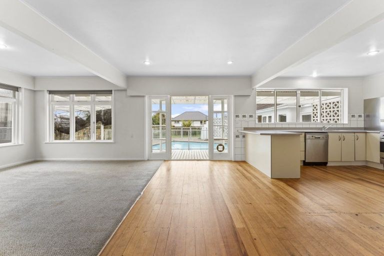 Photo of property in 14 Hannan Street, Levin, 5510
