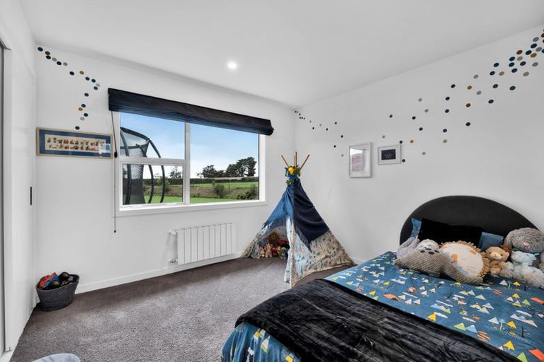 Photo of property in 1253 Upland Road, Egmont Village, Inglewood, 4386