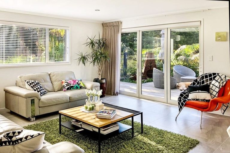 Photo of property in 21 Amsharlo Drive, Kerikeri, 0230