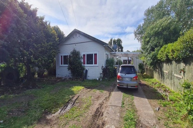 Photo of property in 22 Taka Street, Takanini, 2112