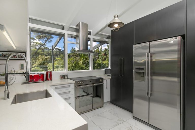 Photo of property in 12 Oratau Place, Greenhithe, Auckland, 0632