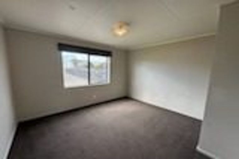 Photo of property in 30 Ngata Street, Palmerston North, 4410