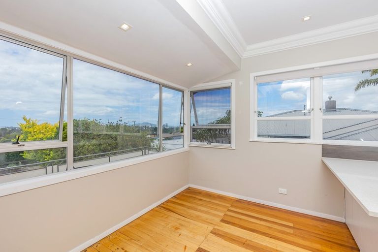 Photo of property in 177 Coronation Road, Hillcrest, Auckland, 0627