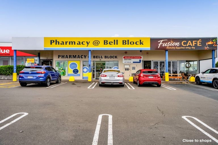 Photo of property in 1/1 Gardenia Avenue, Bell Block, New Plymouth, 4312