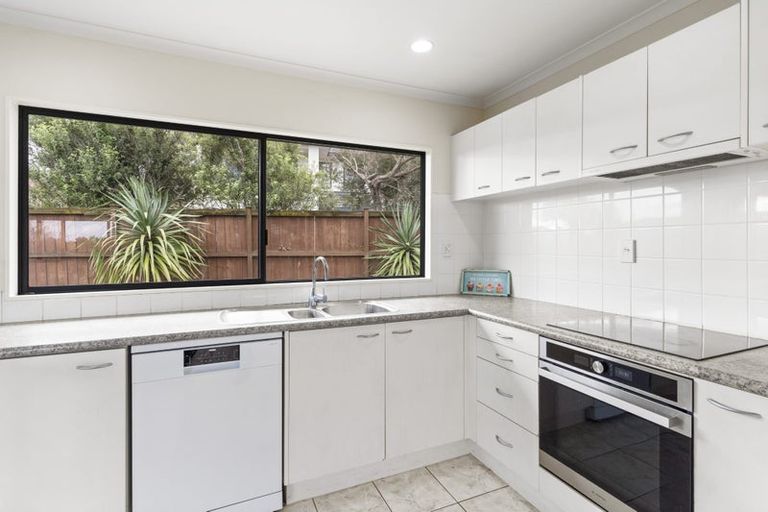 Photo of property in 18 Navan Place, Dannemora, Auckland, 2016