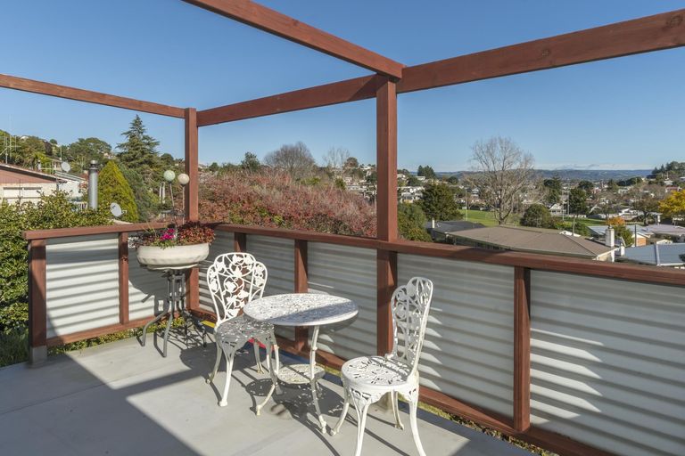 Photo of property in 73 Seymour Place, Bellevue, Tauranga, 3110