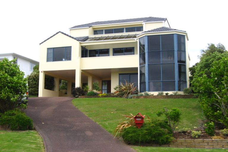 Photo of property in 59 Pacific Parade, Army Bay, Whangaparaoa, 0930