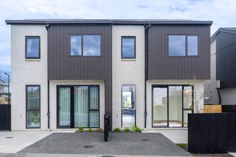 Photo of property in 197 Henwood Road, Westgate, 0814