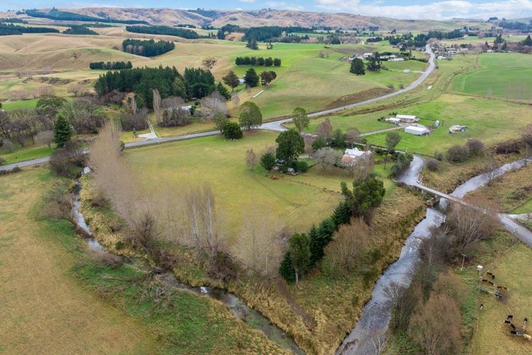 Photo of property in 6 Domain Road, Dunback, Palmerston, 9483