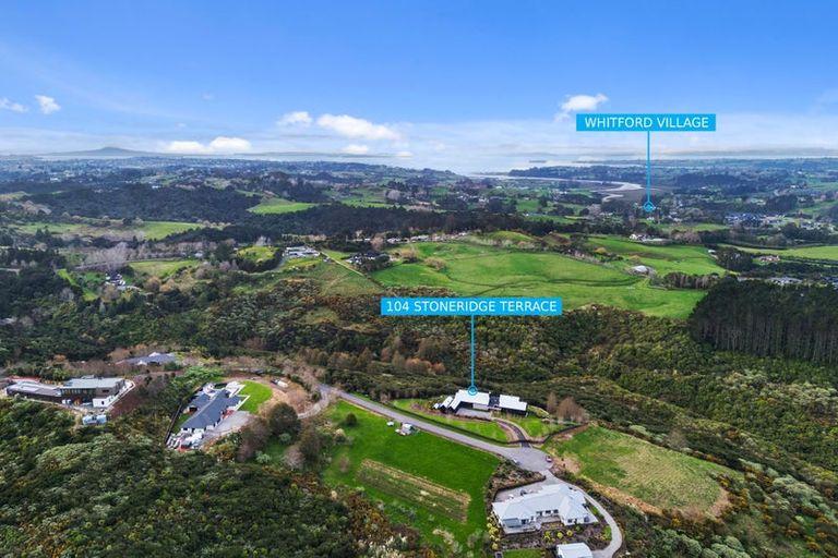 Photo of property in 104 Stoneridge Terrace, Whitford, Manurewa, 2576