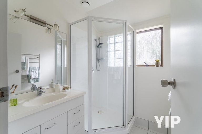 Photo of property in 13b Glenwood Grove, Woodridge, Wellington, 6037