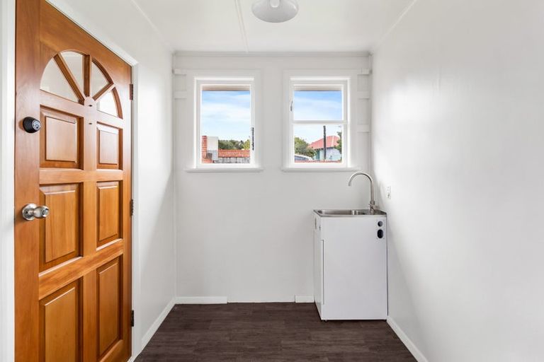 Photo of property in 86 Canada Street, Watlington, Timaru, 7910