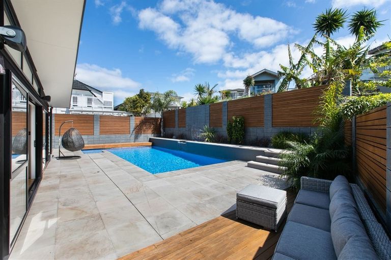Photo of property in 73 East Coast Road, Castor Bay, Auckland, 0620