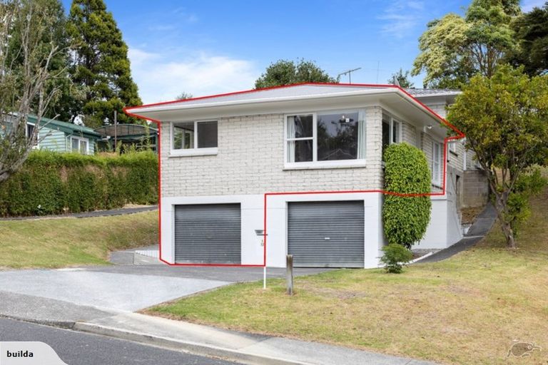 Photo of property in 1/12 Kathleen Street, Totara Vale, Auckland, 0627
