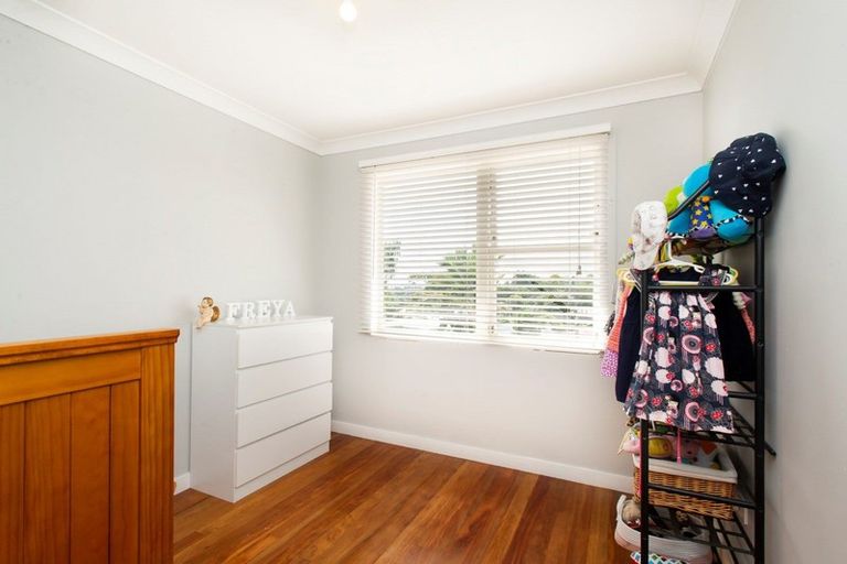 Photo of property in 14 Kingswood Road, Brookfield, Tauranga, 3110