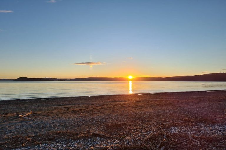 Photo of property in 227 The Esplanade, Petone, Lower Hutt, 5012