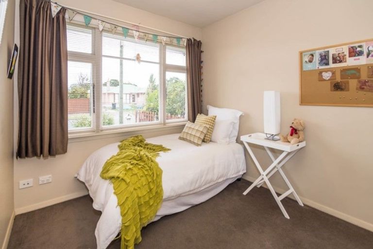 Photo of property in 19 Bethel Crescent, Bishopdale, Christchurch, 8053