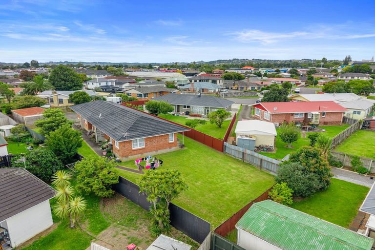 Photo of property in 10 Holden Place, Manukau, Auckland, 2025