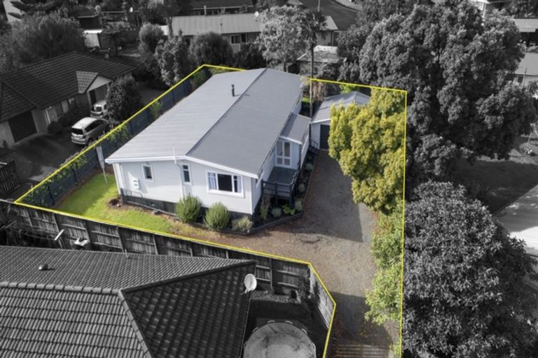 Photo of property in 9 Mack Place, Red Hill, Papakura, 2110